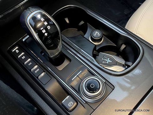 Used 2018 Maserati Ghibli Base 4dr Sedan image 27