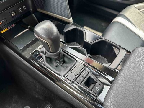 Certified 2025 Toyota Camry SE FWD image 31