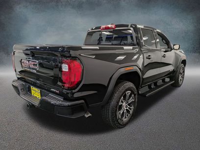 Used 2025 GMC Canyon AT4