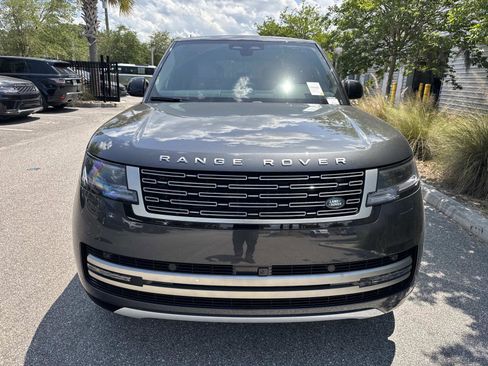 New 2026 Land Rover Range Rover SE AWD/4WD image 8