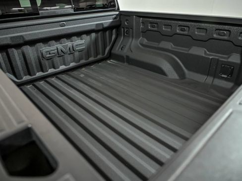 New 2026 GMC Canyon AT4 w/ Nightfall Essentials Package AWD/4WD image 5