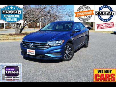 Used 2019 Volkswagen Jetta SE w/ Cold Weather Package