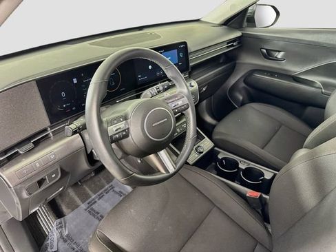 Used 2024 Hyundai Kona SEL w/ Convenience Package AWD/4WD image 18