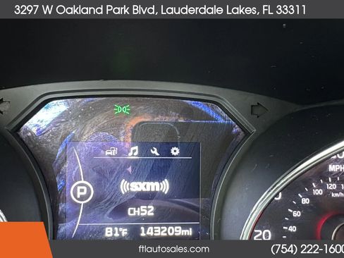 Used 2017 Kia Sedona LX w/ LX Essentials Premium Package FWD image 48