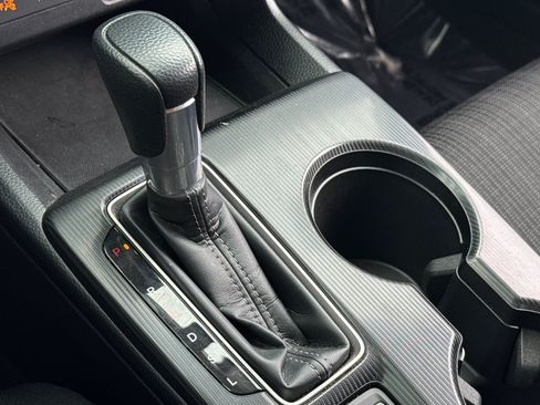 Certified 2024 Honda Civic LX image 17