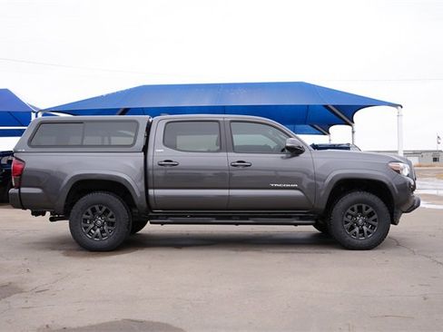 Used 2023 Toyota Tacoma SR5 image 3