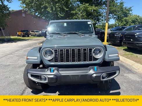 Used 2024 Jeep Wrangler Unlimited Sahara AWD/4WD image 2