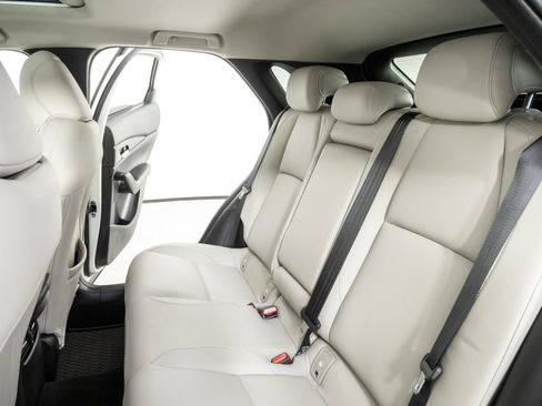 Used 2024 MAZDA CX-30 AWD 2.5 S w/ Preferred Package image 20