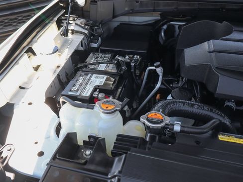 Used 2018 Nissan Titan PRO-4X AWD/4WD image 13