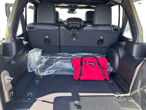 New 2025 Jeep Wrangler Unlimited Rubicon w/ Technology Group image 13