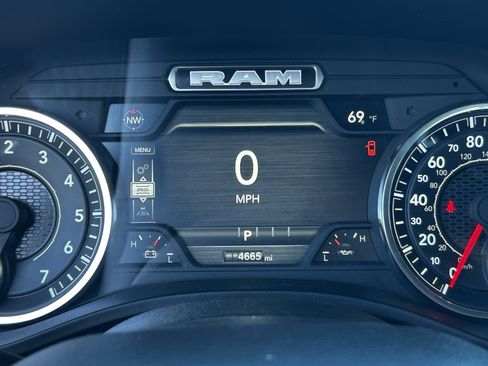 Used 2025 RAM 1500 Big Horn image 29