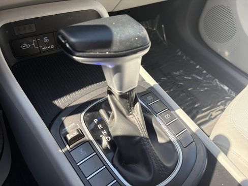 Used 2025 Hyundai Kona SEL AWD/4WD image 19