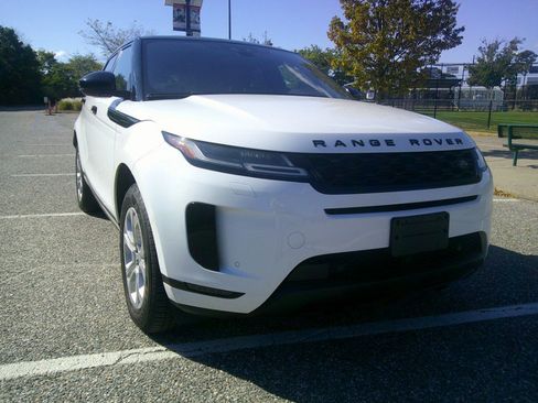 Used 2020 Land Rover Range Rover Evoque S image 35
