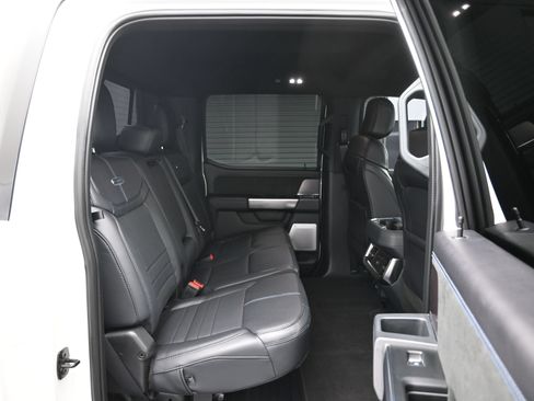 Used 2026 Ford F250 Platinum AWD/4WD image 12