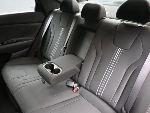 Used 2026 Hyundai Elantra SEL Sport Premium w/ Cargo Package FWD image 20