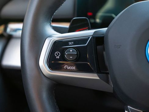 Used 2025 BMW i5 xDrive40 w/ M Sport Package image 28