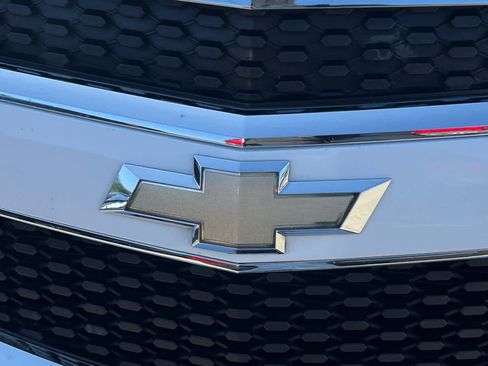 Used 2015 Chevrolet Equinox LT w/ Driver Convenience Package image 13