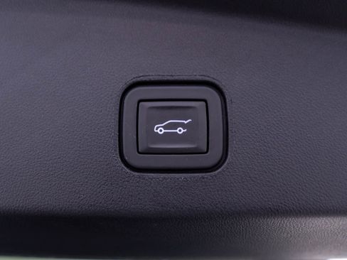 Certified 2025 Cadillac Lyriq Luxury w/ LPO, Floor Liner Package image 37