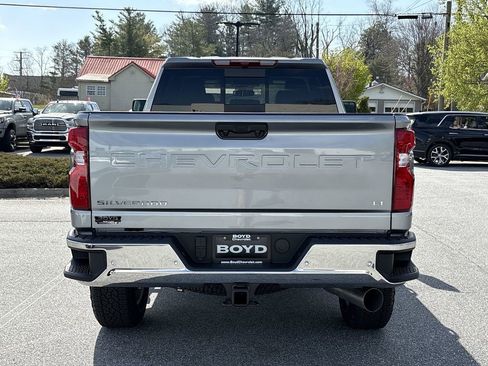 New 2026 Chevrolet Silverado 2500 LT AWD/4WD image 8
