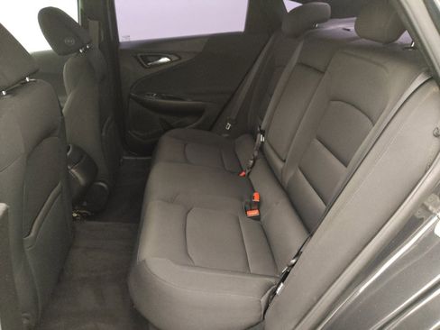 Used 2018 Chevrolet Malibu LS FWD image 18