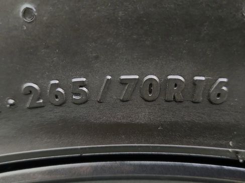 Used 2016 Toyota Tacoma TRD Off-Road AWD/4WD image 37