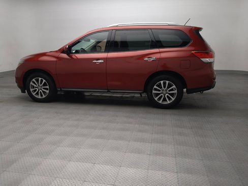 Used 2016 Nissan Pathfinder SV AWD/4WD image 3