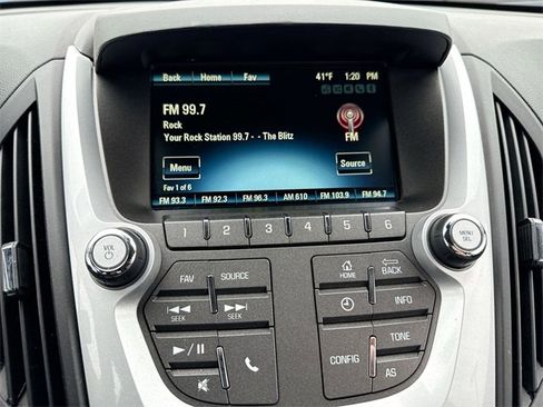 Used 2016 Chevrolet Equinox LT w/ Convenience Package image 16