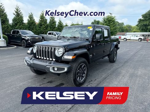 Used 2023 Jeep Gladiator Overland image 1