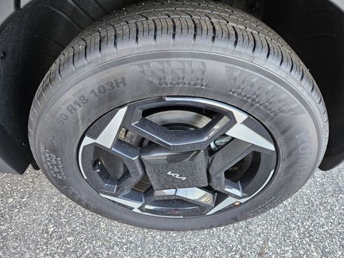 New 2026 Kia Sportage EX image 11