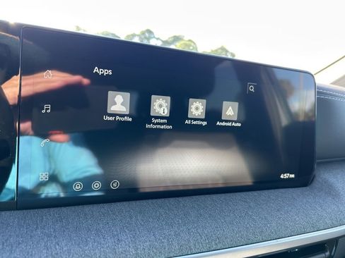 New 2026 Nissan Kicks SV image 25