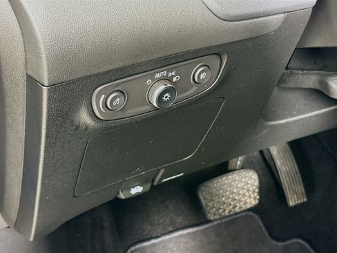 Used 2022 Buick Encore GX Preferred FWD image 10