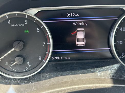Used 2024 Nissan Sentra SV FWD image 3