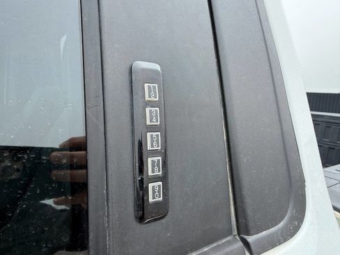 Used 2023 Ford F250 XLT AWD/4WD image 13
