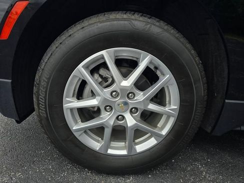 Used 2022 Chevrolet Equinox LT AWD/4WD image 10