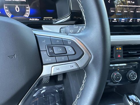 Certified 2025 Volkswagen Taos S image 29