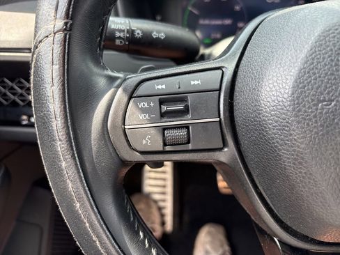 Used 2023 Honda Accord Sport image 19