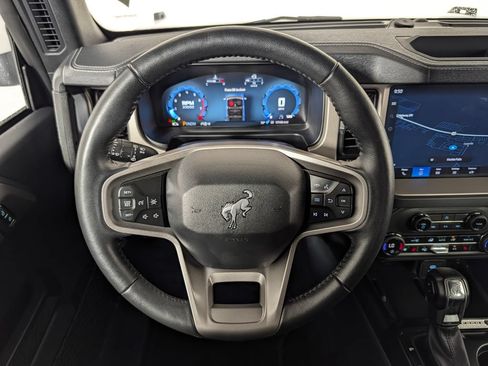 Certified 2025 Ford Bronco Outer Banks AWD/4WD image 17