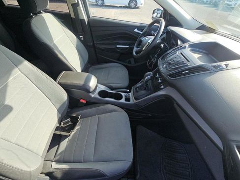 Used 2015 Ford Escape SE image 8