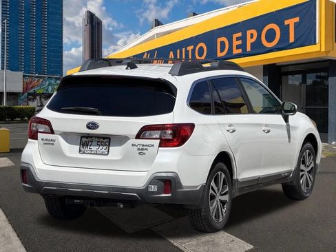 Used 2018 Subaru Outback 3.6R Limited AWD/4WD image 5