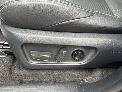 Used 2025 Toyota 4Runner TRD Off-Road Premium image 29