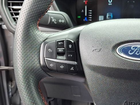 Used 2023 Ford Escape ST-Line w/ Tech Pack #1 AWD/4WD image 22