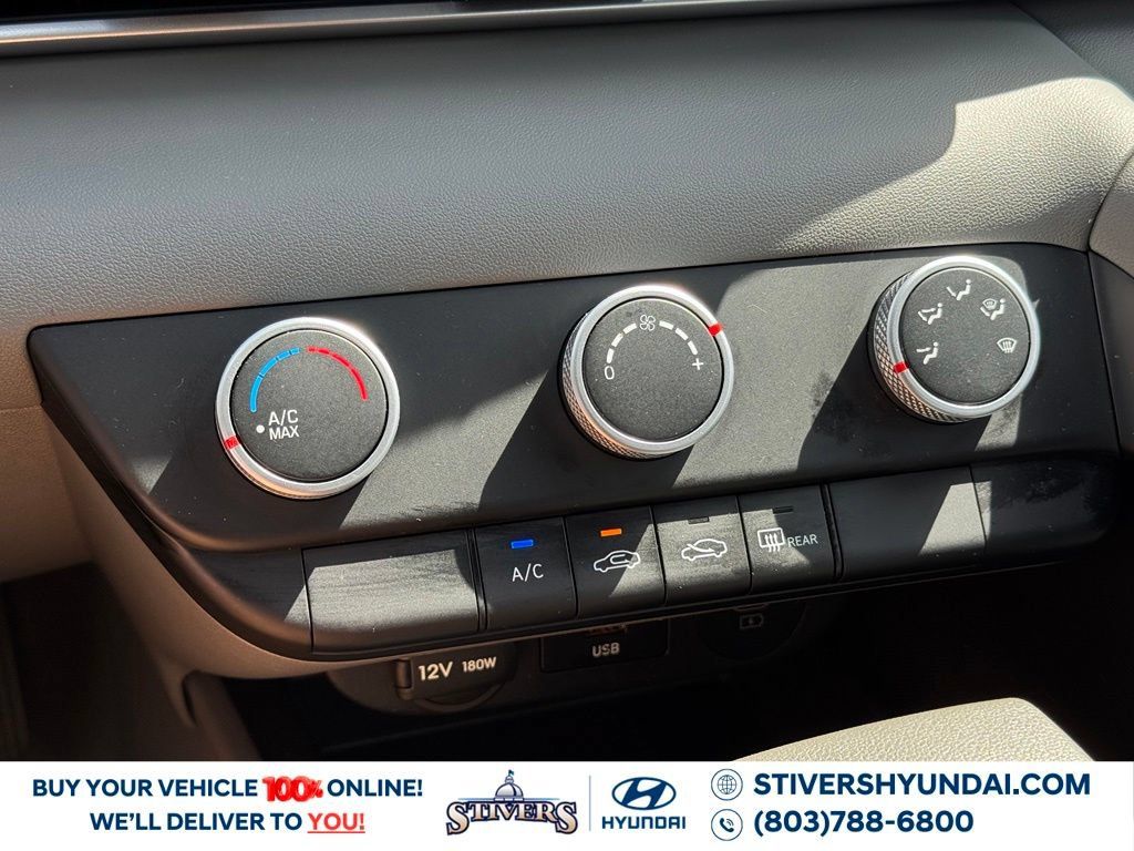 Certified 2026 Hyundai Elantra SE FWD image 30