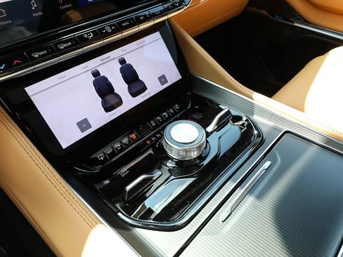 New 2026 Jeep Grand Wagoneer Summit AWD/4WD image 18