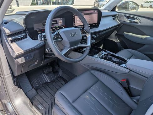 New 2026 Audi Q3 quattro 2.0T AWD/4WD image 7