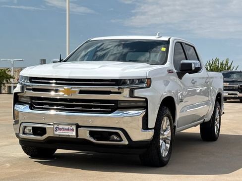 Used 2019 Chevrolet Silverado 1500 LTZ w/ LTZ Texas Edition AWD/4WD image 3