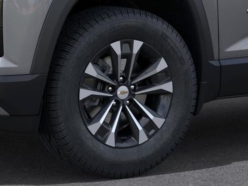 New 2027 Chevrolet Equinox LT w/ Convenience Package II FWD image 9