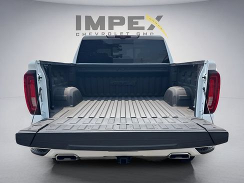 Used 2022 GMC Sierra 1500 AT4 w/ AT4 Premium Package AWD/4WD image 30