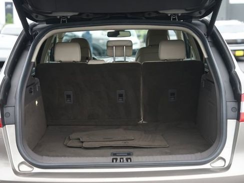 Used 2016 Lincoln MKX Reserve w/ Technology Package FWD image 32