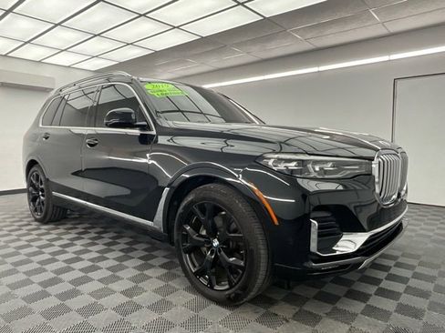Used 2019 BMW X7 xDrive40i w/ Parking Assistance Package image 3
