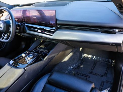 Used 2026 BMW 530i xDrive image 25